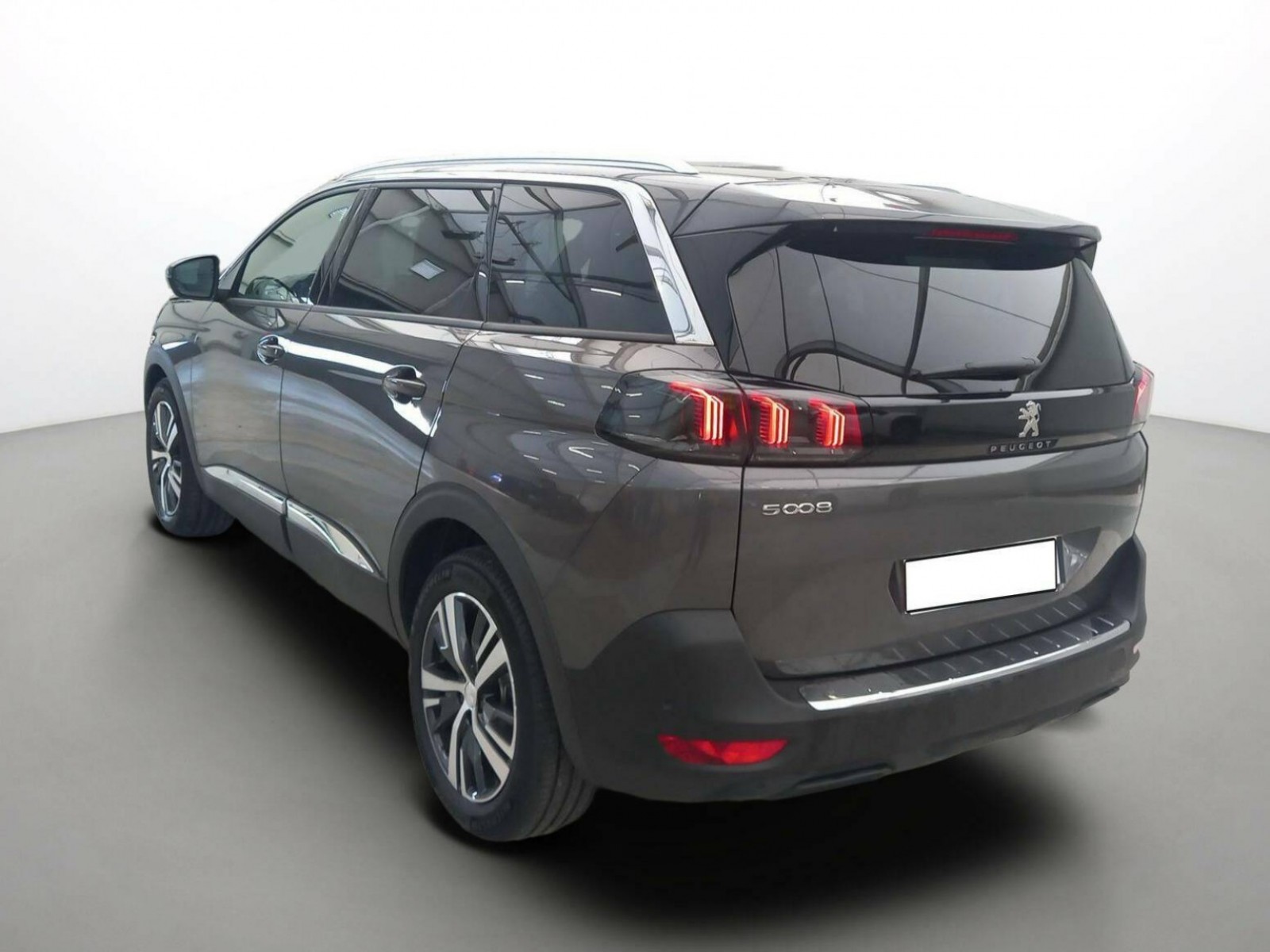 PEUGEOT - 5008 - #337419 - 2