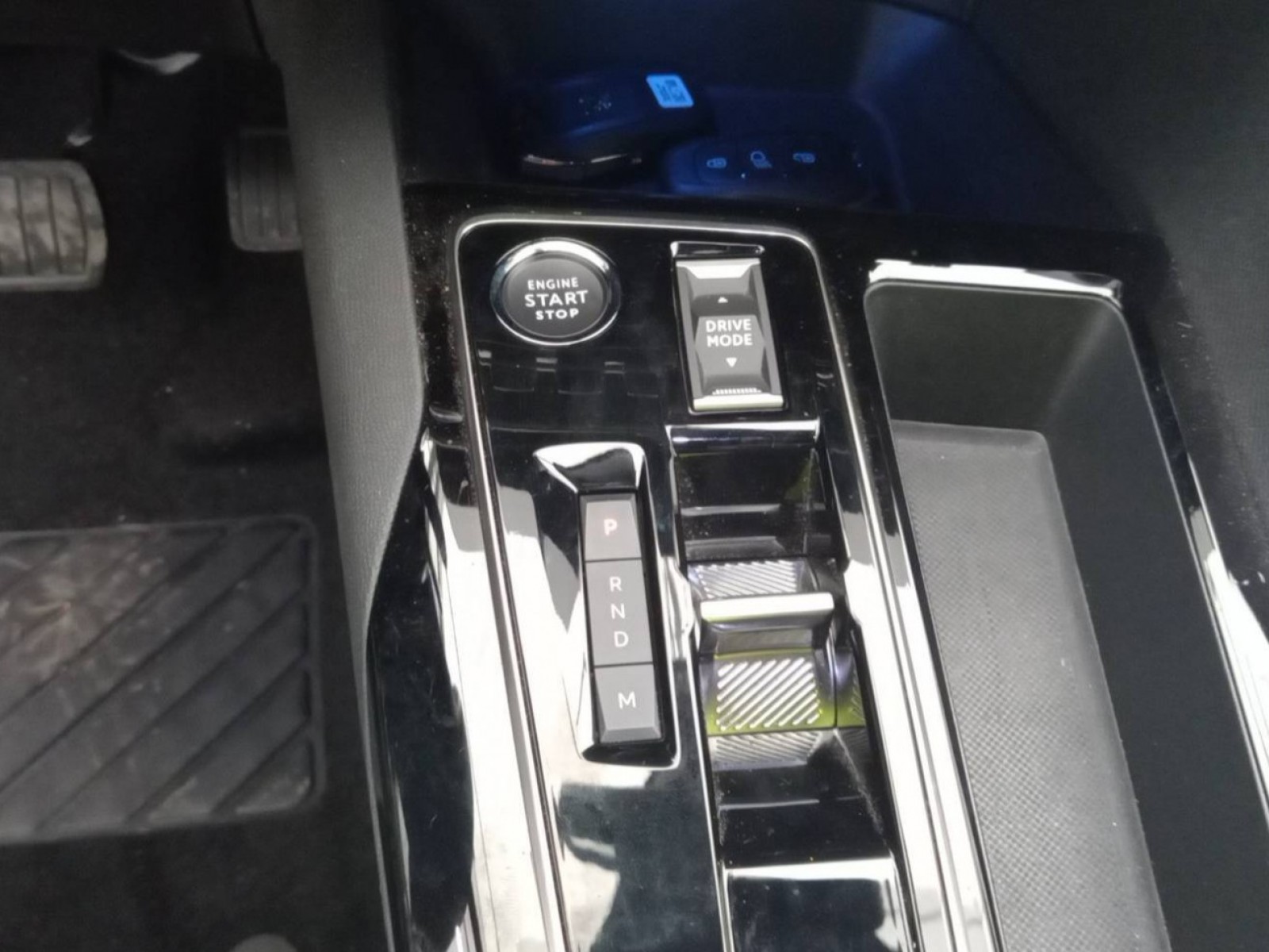 PEUGEOT - 5008 - #337419 - 13