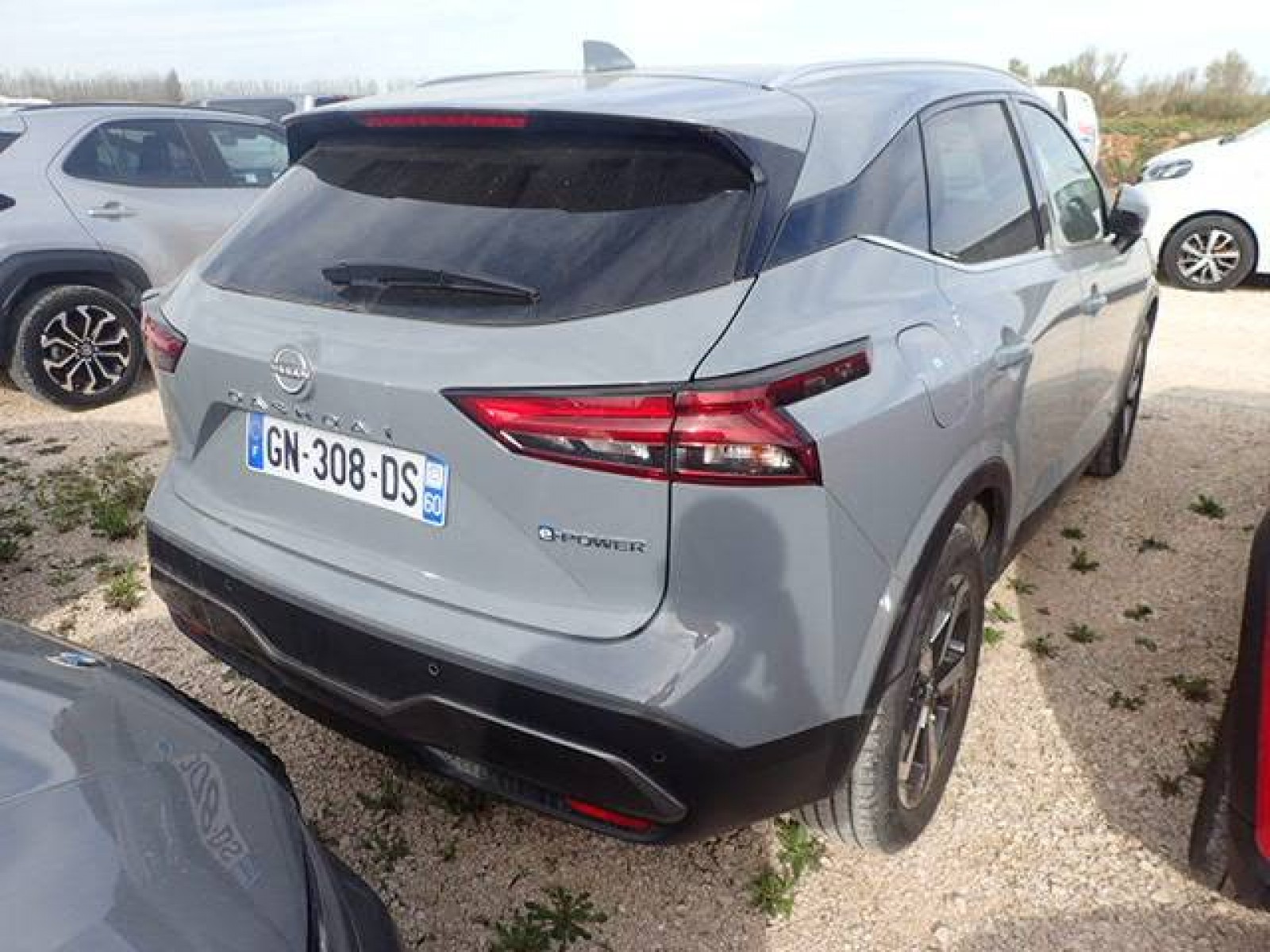 NISSAN - QASHQAI - #376356 - 3