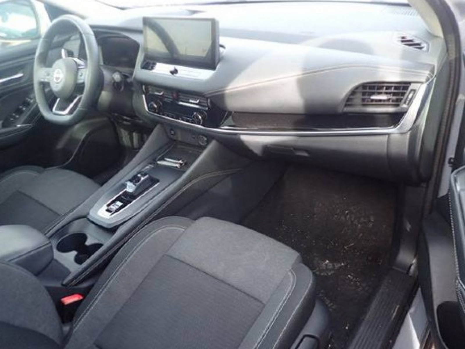 NISSAN - QASHQAI - #376356 - 5