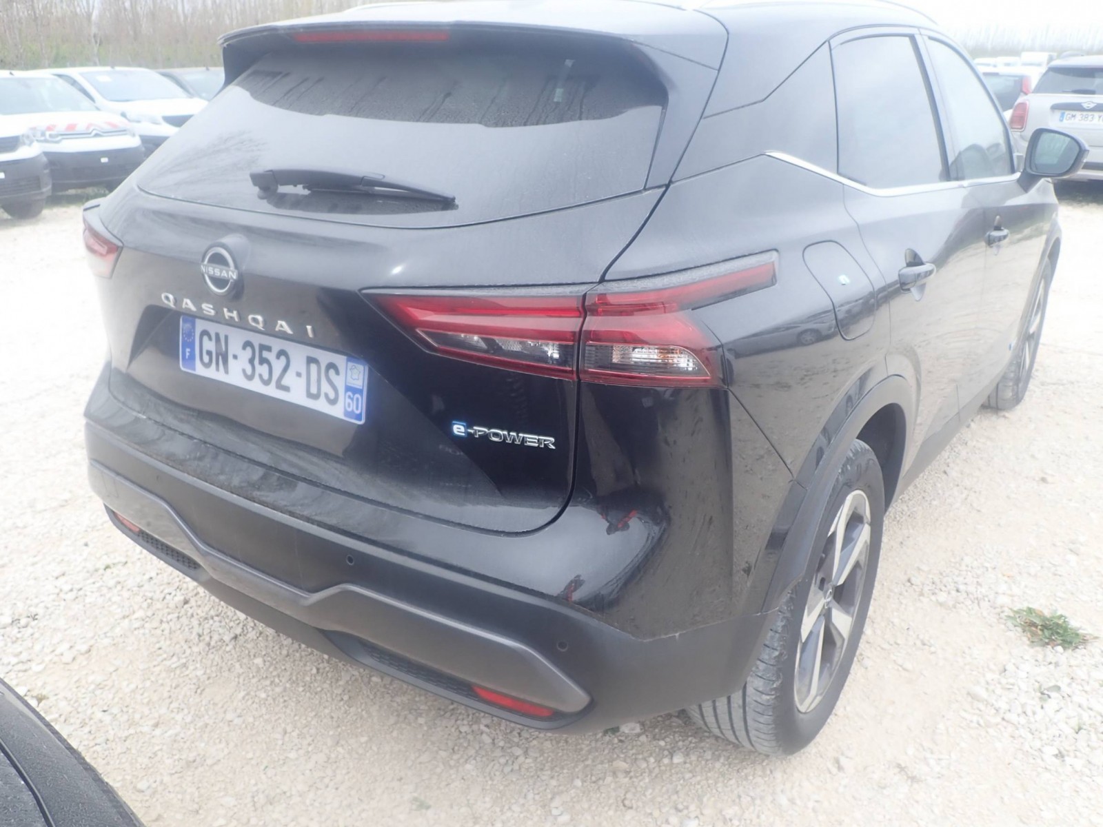 NISSAN - QASHQAI - #376362 - 5