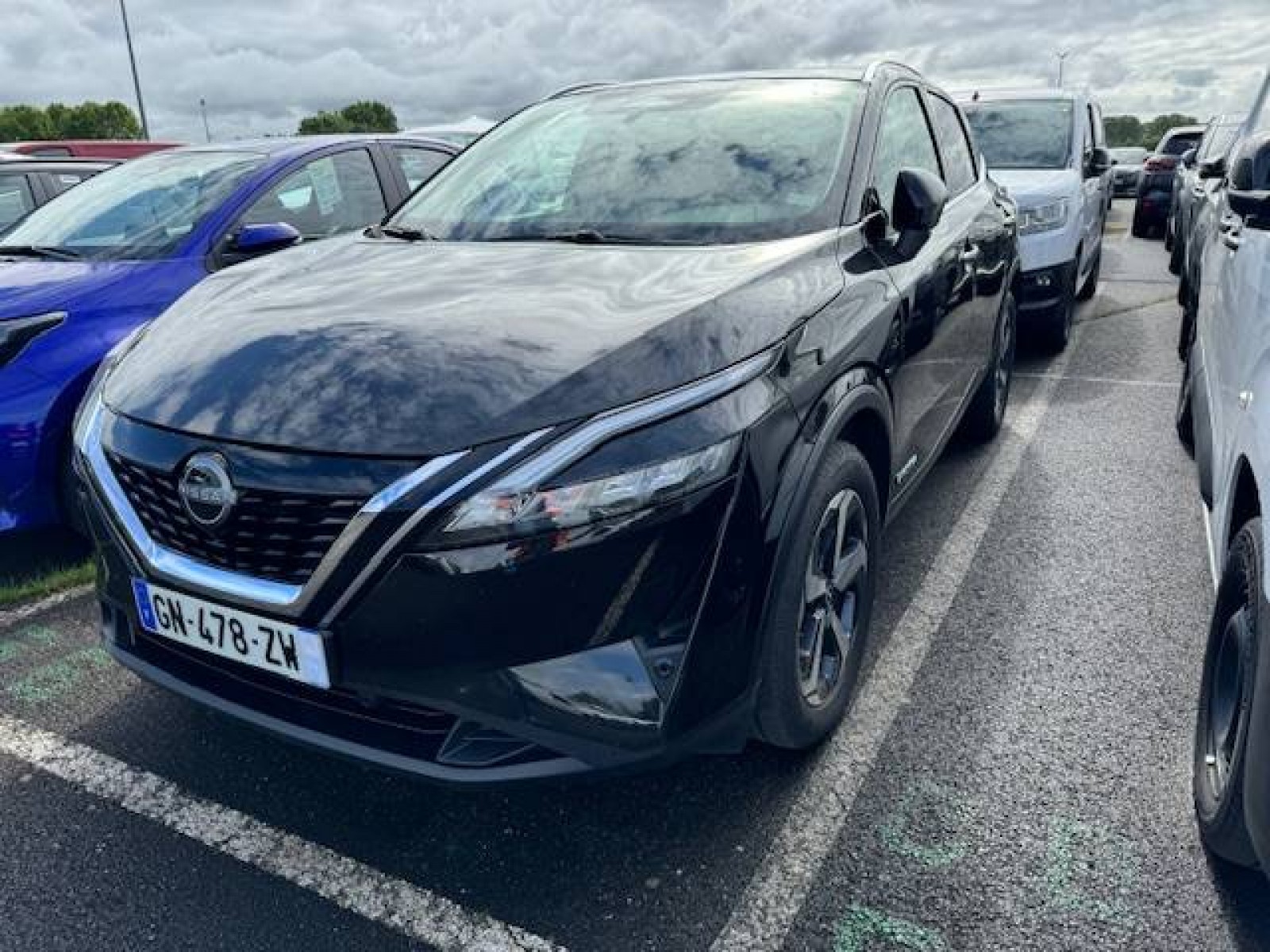 NISSAN - QASHQAI - #376378 - 0