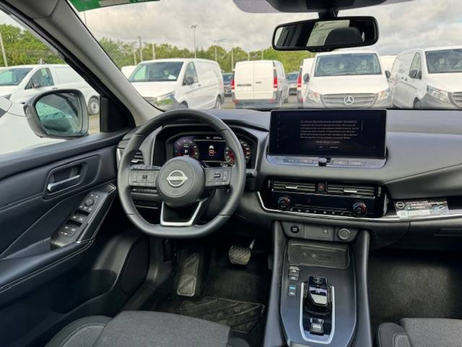 NISSAN - QASHQAI - #376378 - 2
