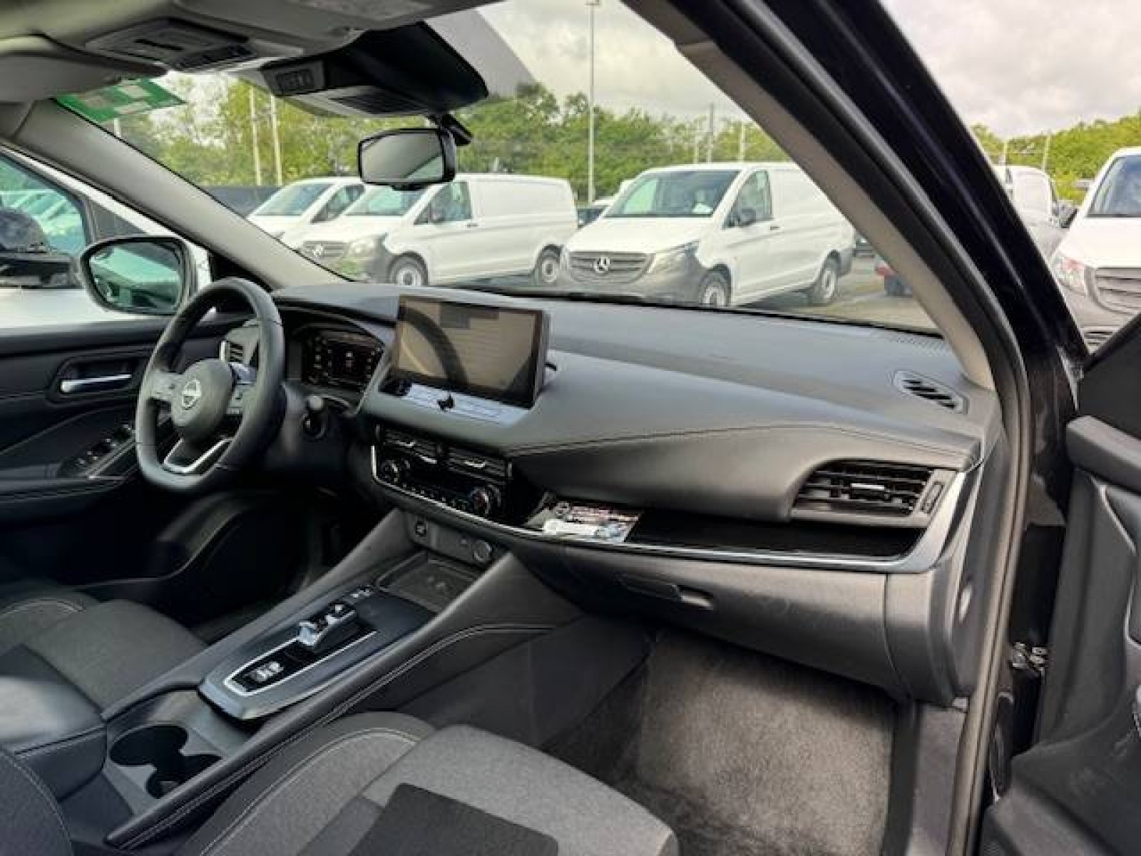 NISSAN - QASHQAI - #376378 - 3
