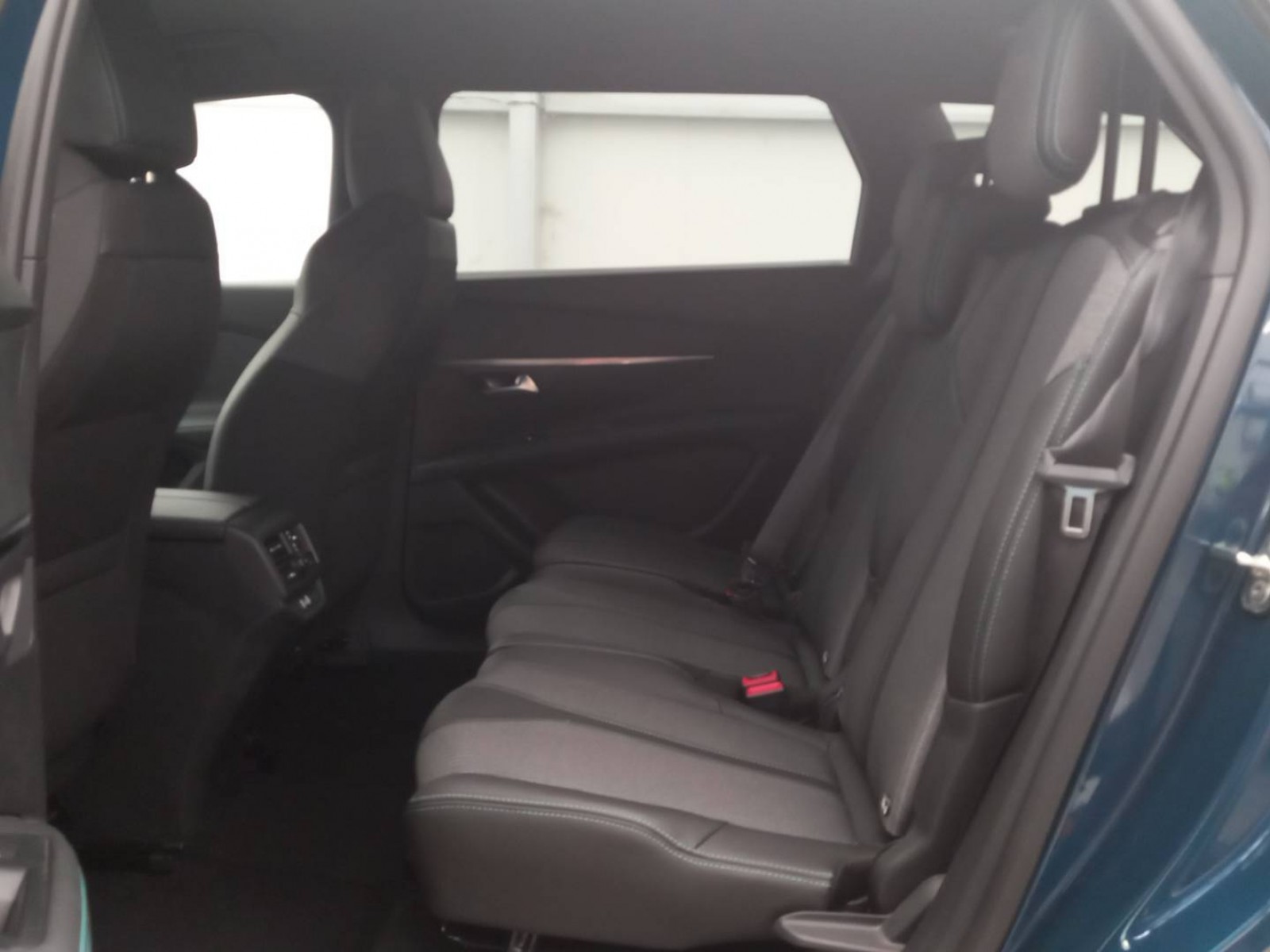 PEUGEOT - 5008 - #337429 - 8