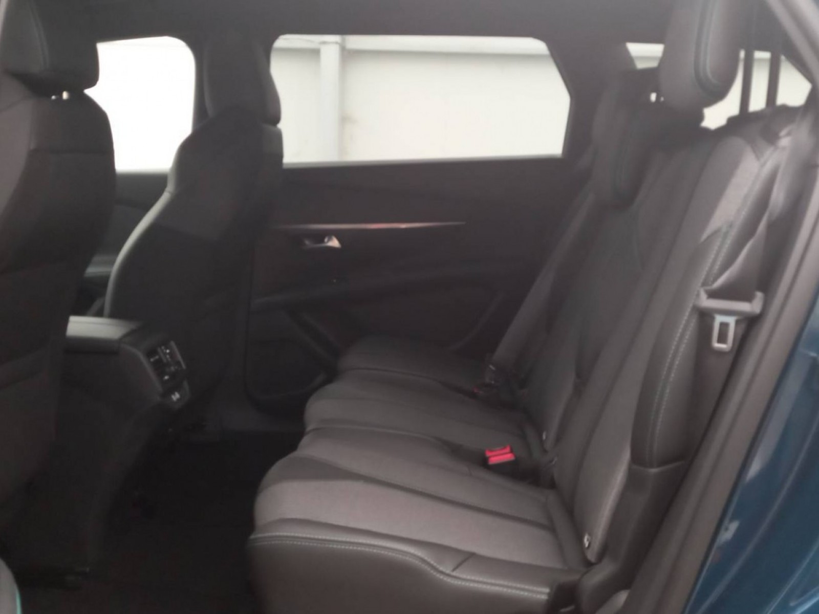 PEUGEOT - 5008 - #337426 - 8