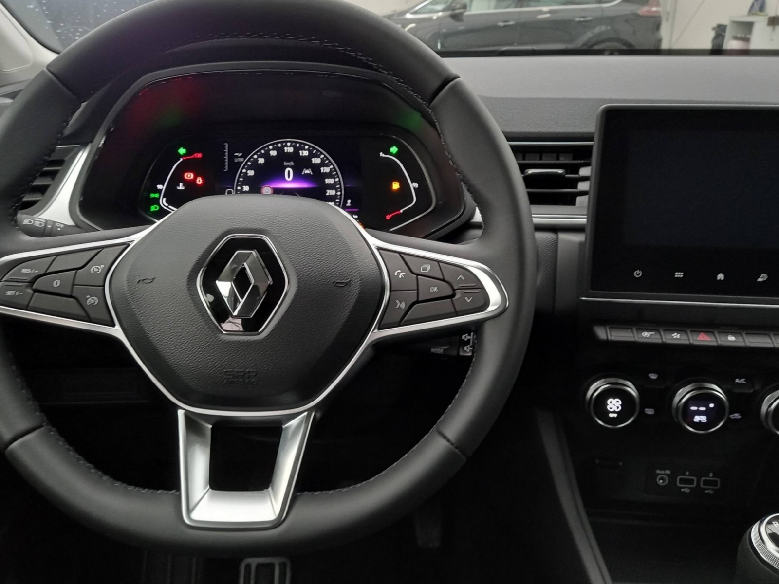 RENAULT - CAPTUR - #193308 - 28