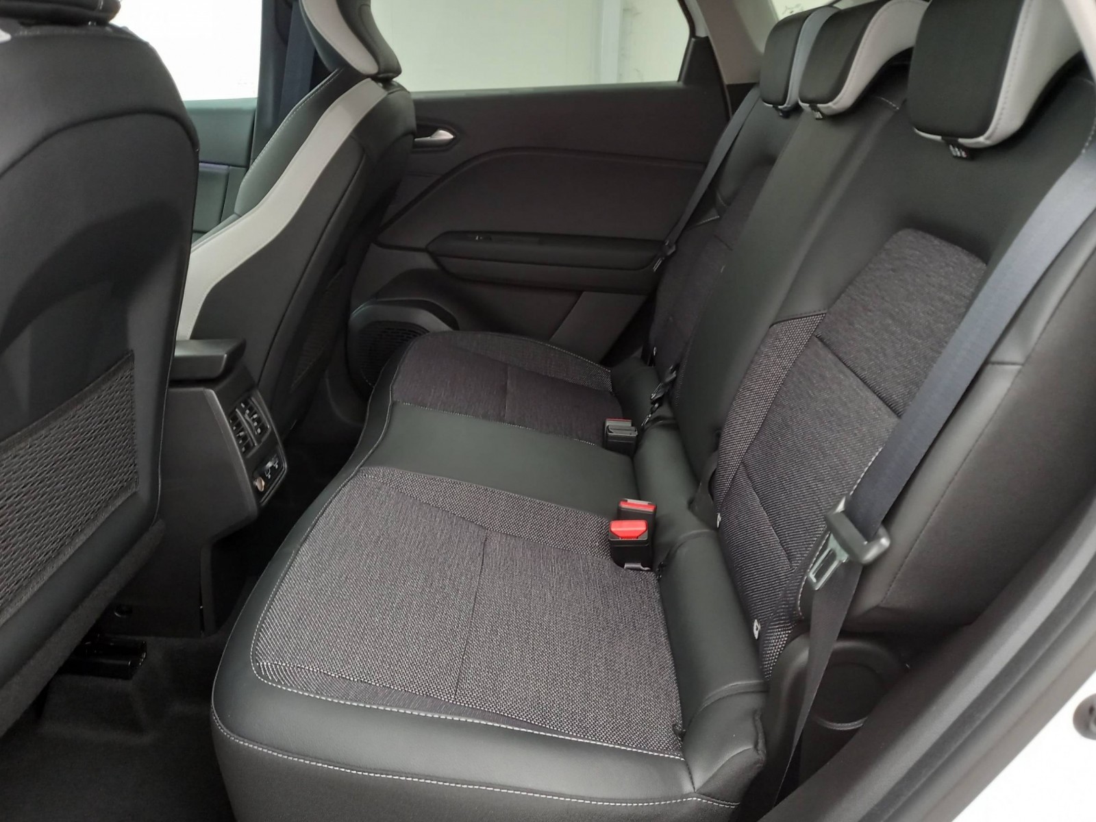 RENAULT - CAPTUR - #193302 - 8