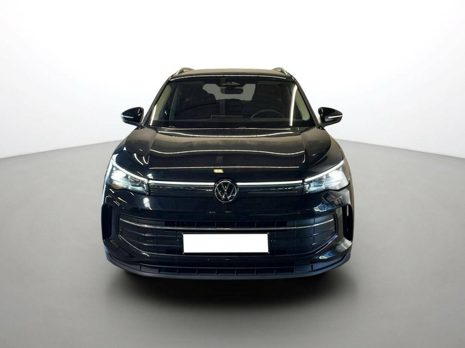 VOLKSWAGEN - TIGUAN - #189857 - 4