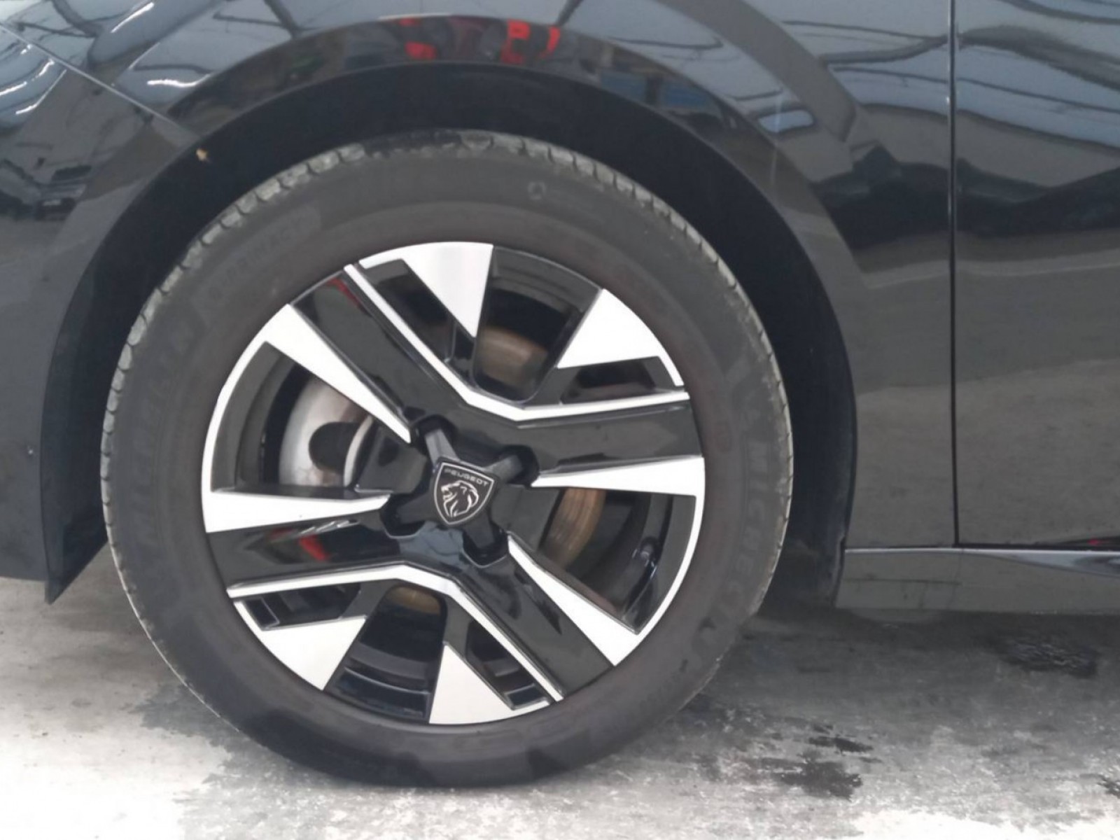 PEUGEOT - 208 - #337327 - 6