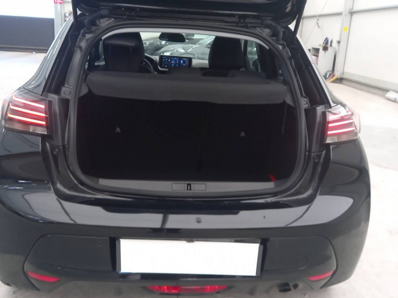 PEUGEOT - 208 - #337327 - 12