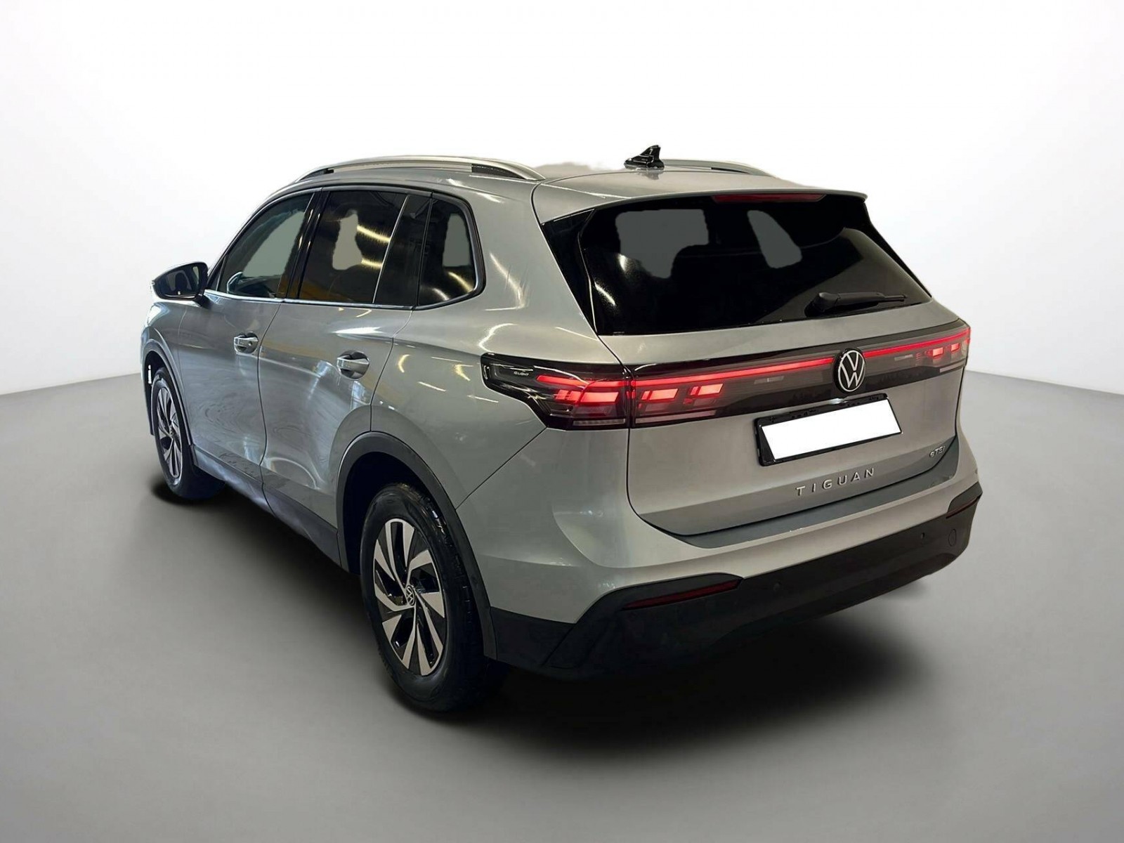 VOLKSWAGEN - TIGUAN - #189859 - 2