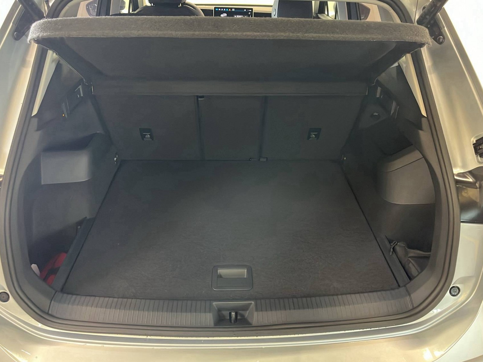 VOLKSWAGEN - TIGUAN - #189859 - 12