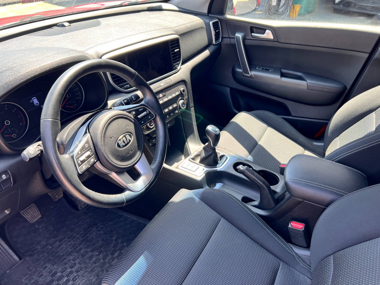 KIA - SPORTAGE - #199684 - 3