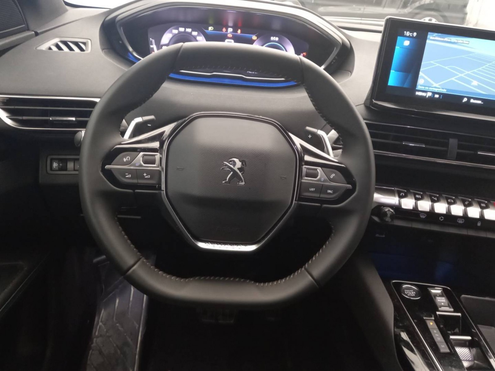 PEUGEOT - 5008 - #337431 - 10