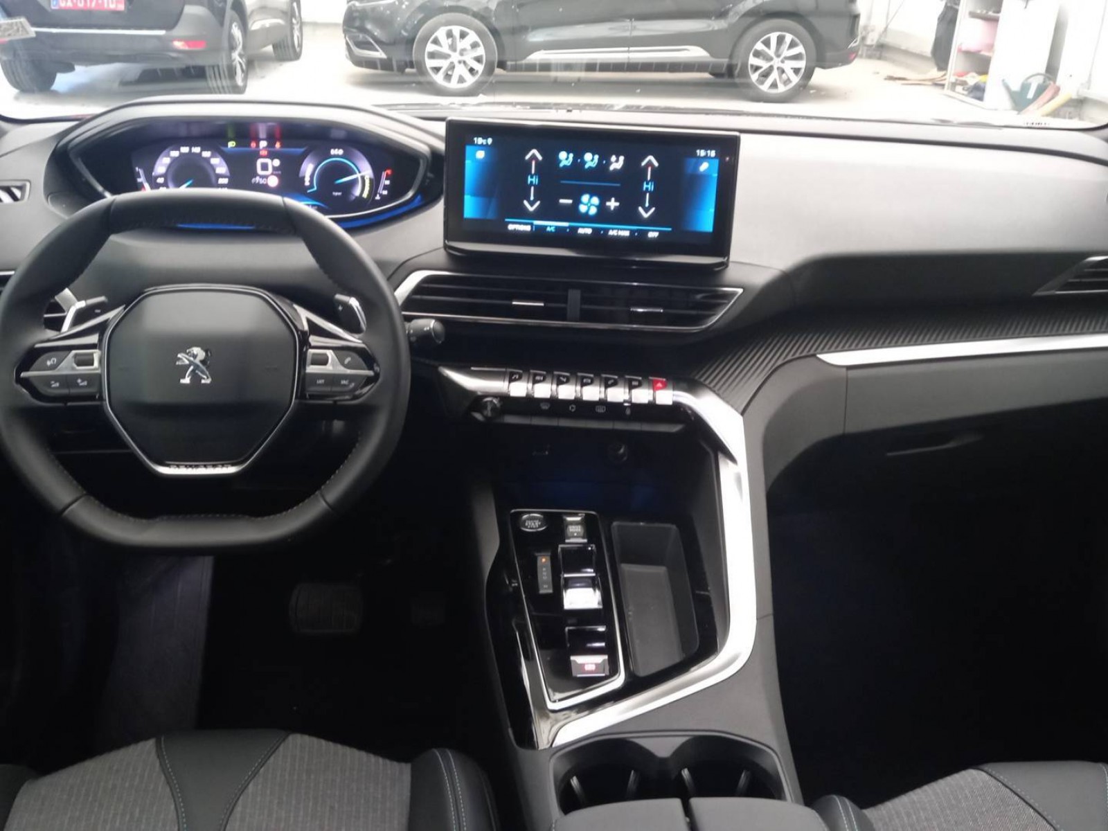PEUGEOT - 5008 - #333149 - 9
