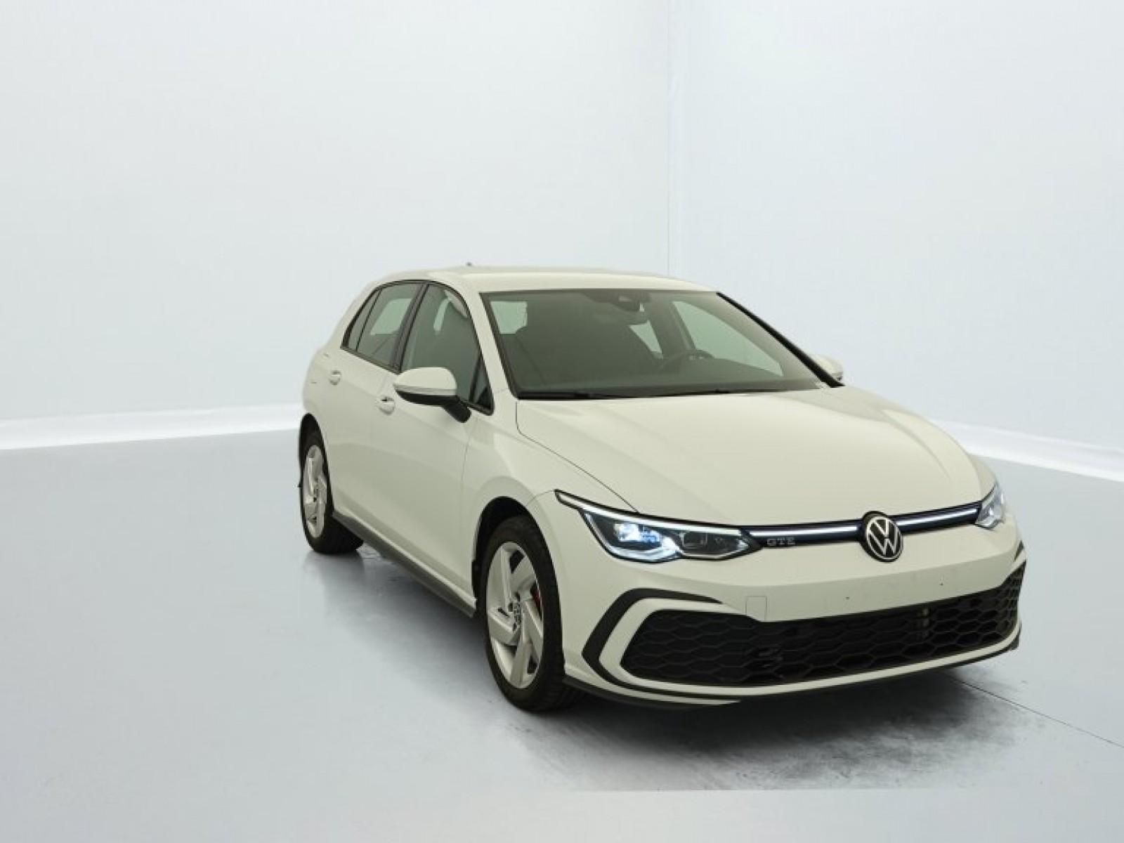 VOLKSWAGEN - GOLF 8 - #385964 - 0