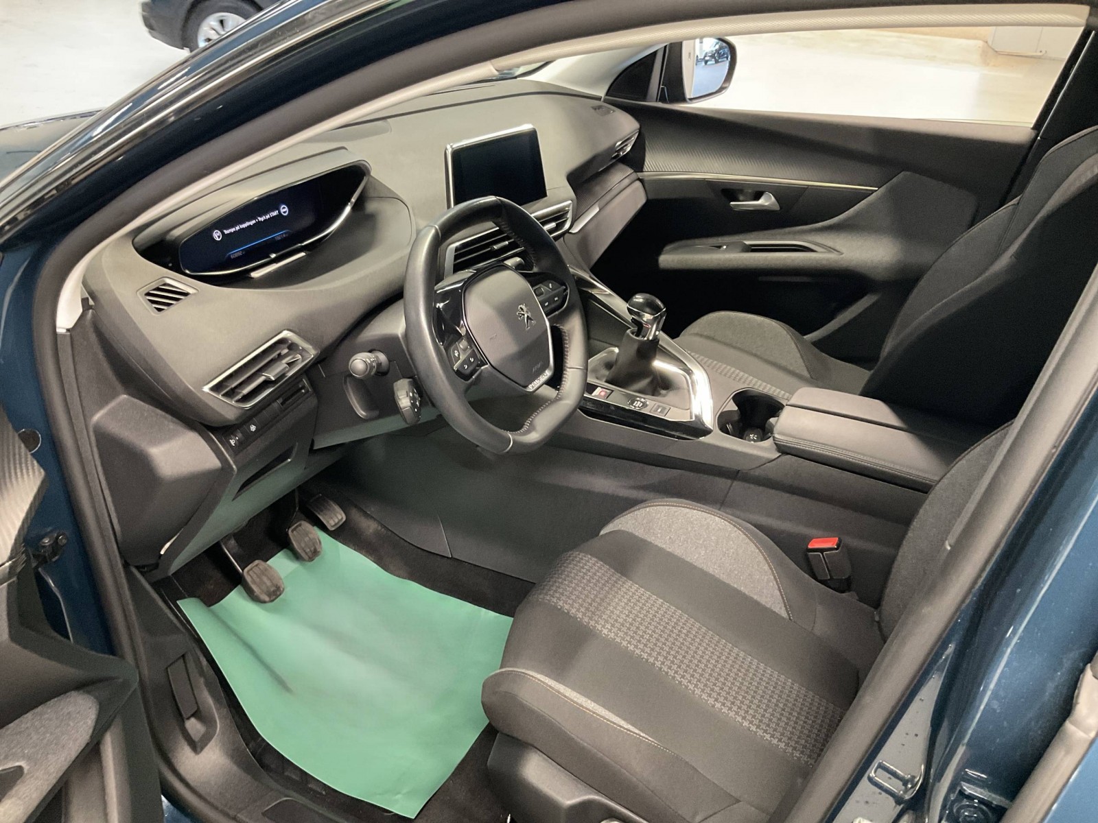 PEUGEOT - 3008 - #200313 - 8