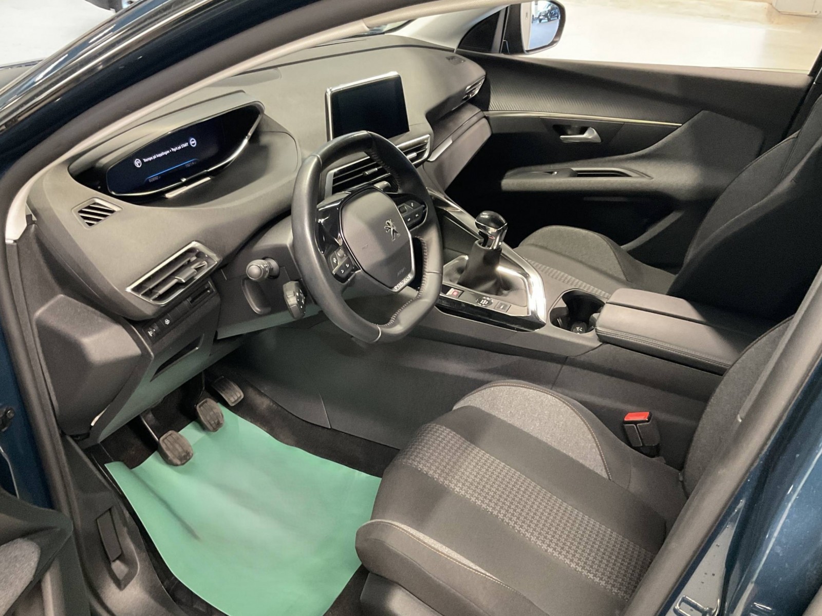 PEUGEOT - 3008 - #200313 - 25