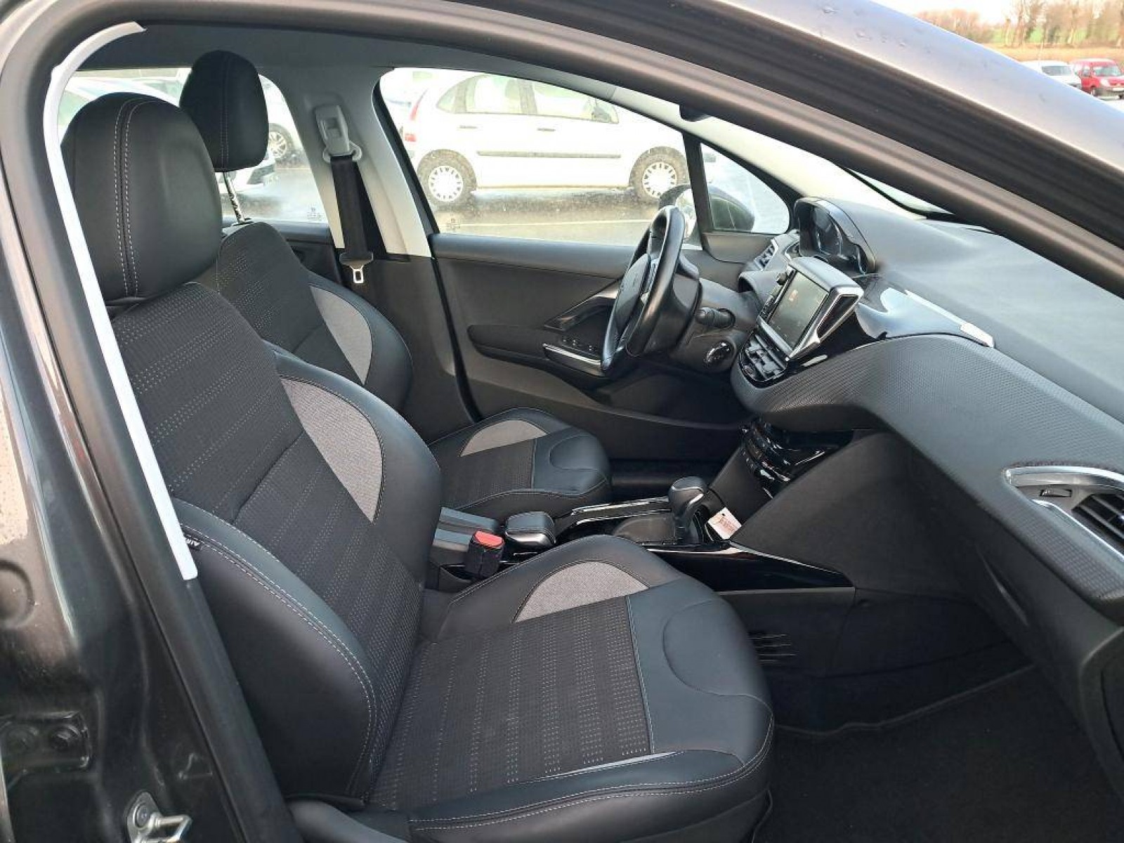 PEUGEOT - 2008 - #200601 - 2
