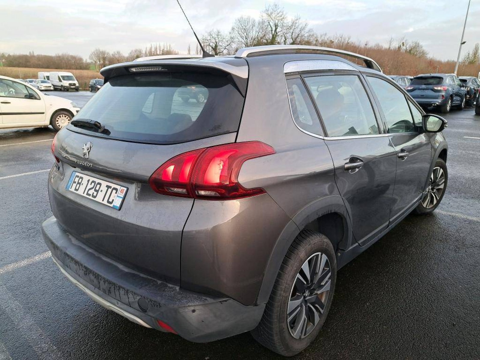 PEUGEOT - 2008 - #200601 - 6