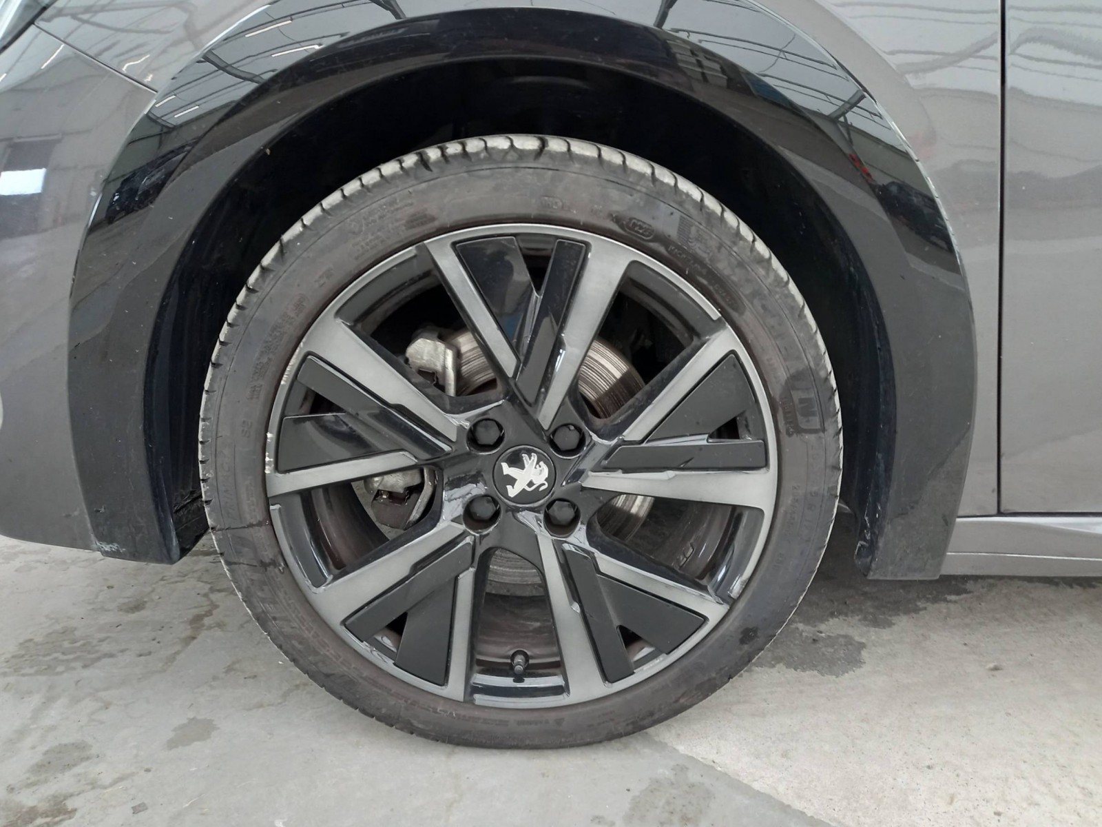 PEUGEOT - 208 - #197129 - 6