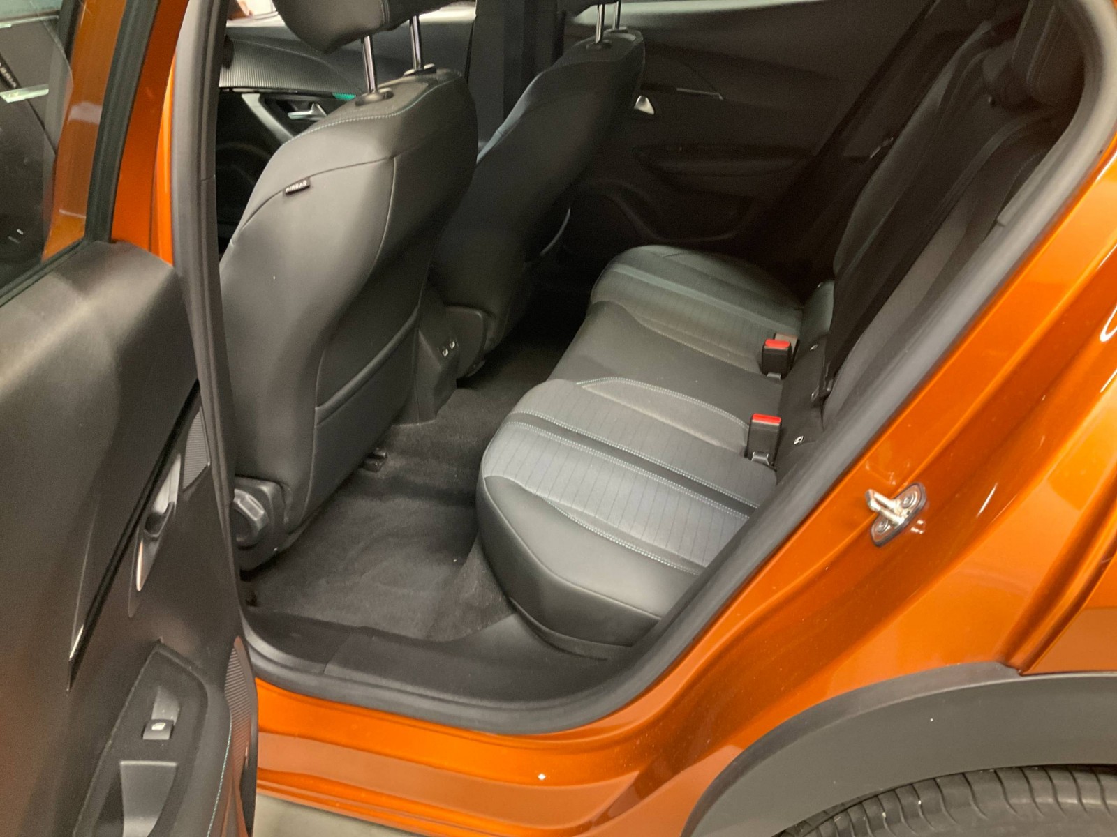 PEUGEOT - 2008 - #200747 - 5