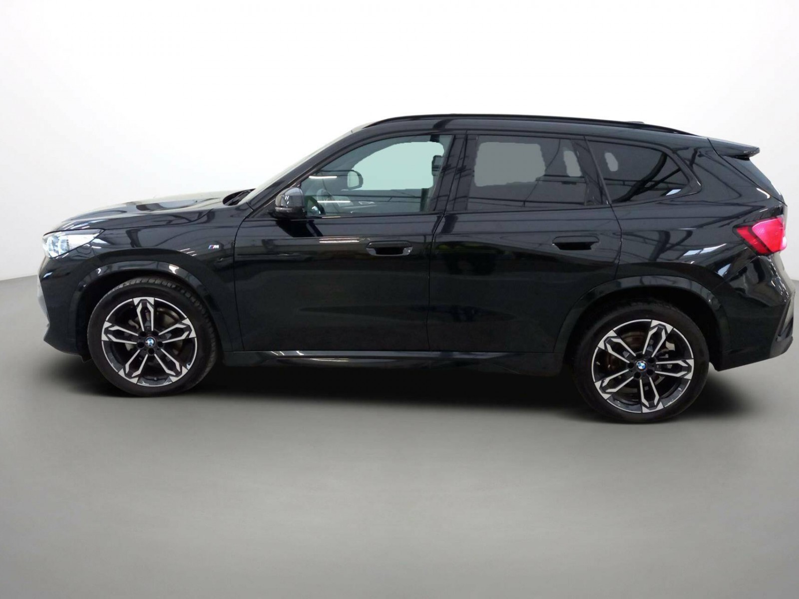 BMW - X1 U11 - #359482 - 17