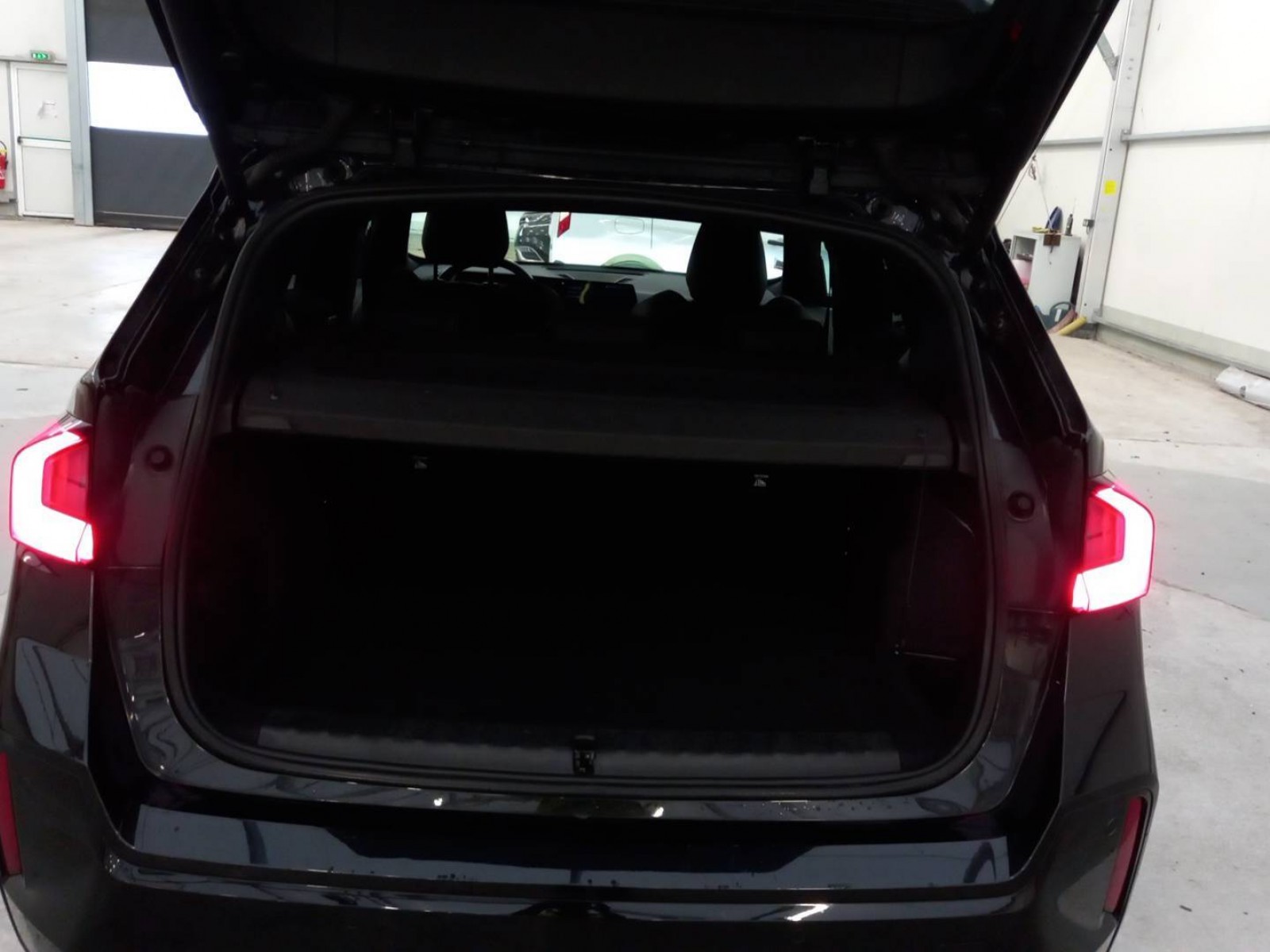 BMW - X1 U11 - #359482 - 13