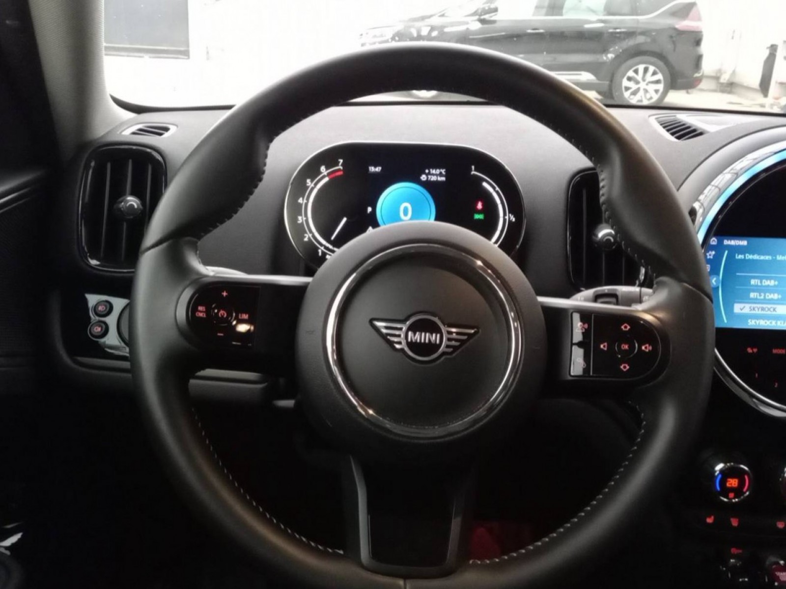 MINI - COUNTRYMAN F60 LCI - #370741 - 27