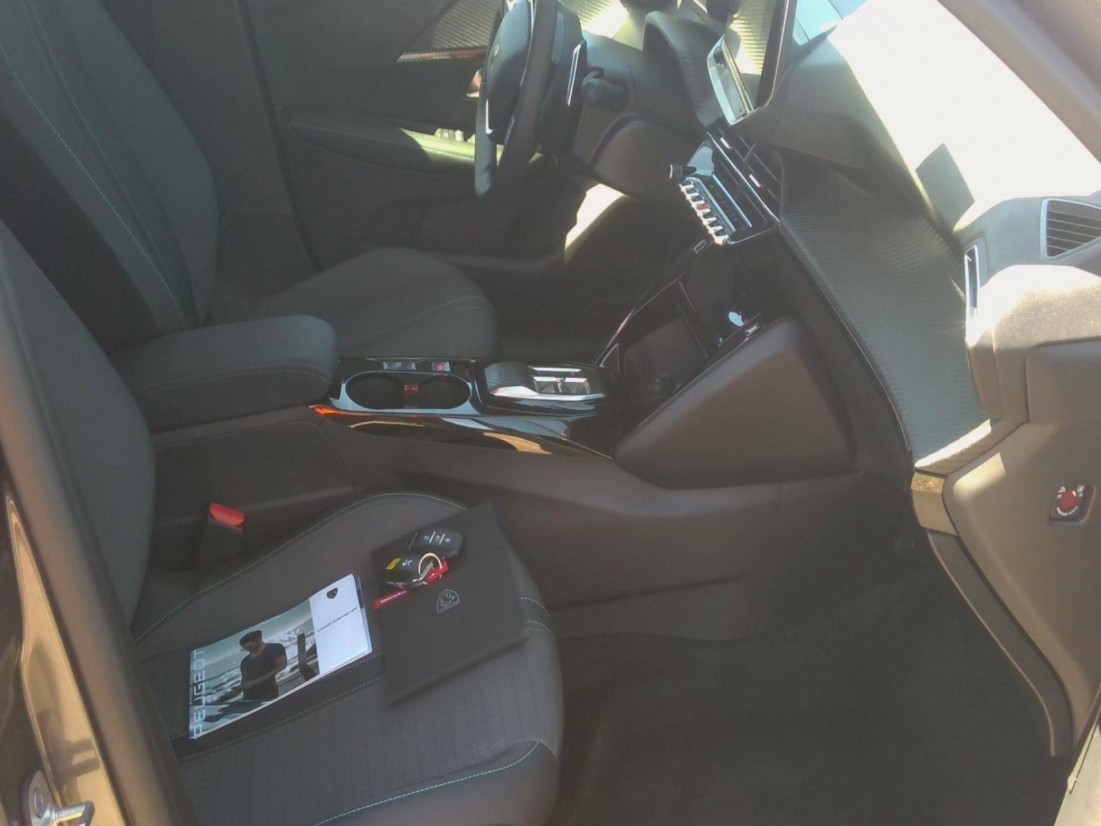 PEUGEOT - 208 - #200665 - 8