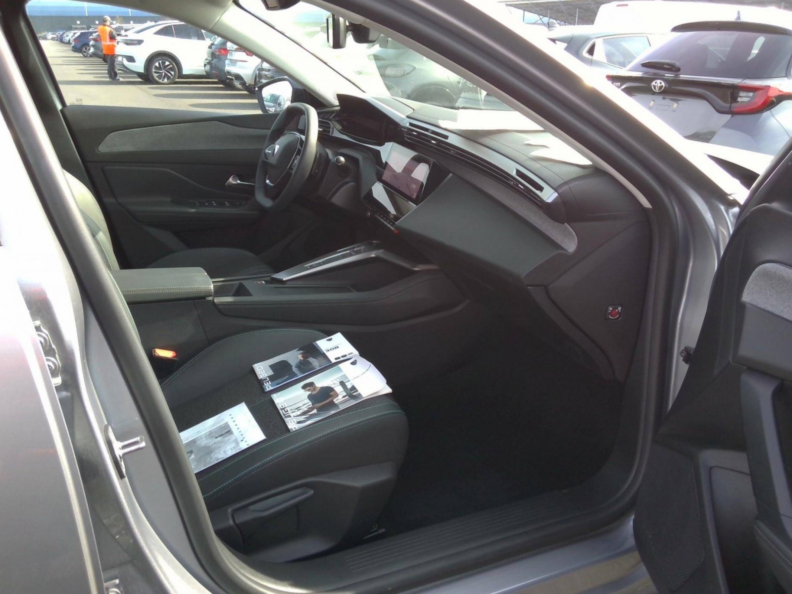 PEUGEOT - 308 SW - #200792 - 11