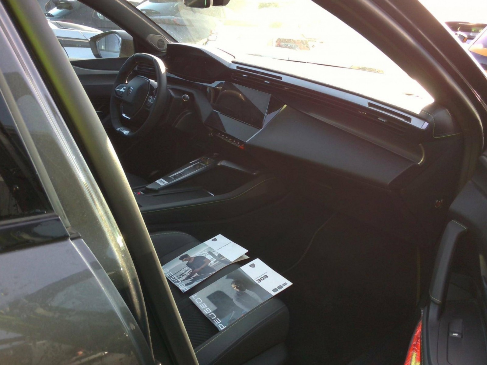 PEUGEOT - 308 SW - #200841 - 11