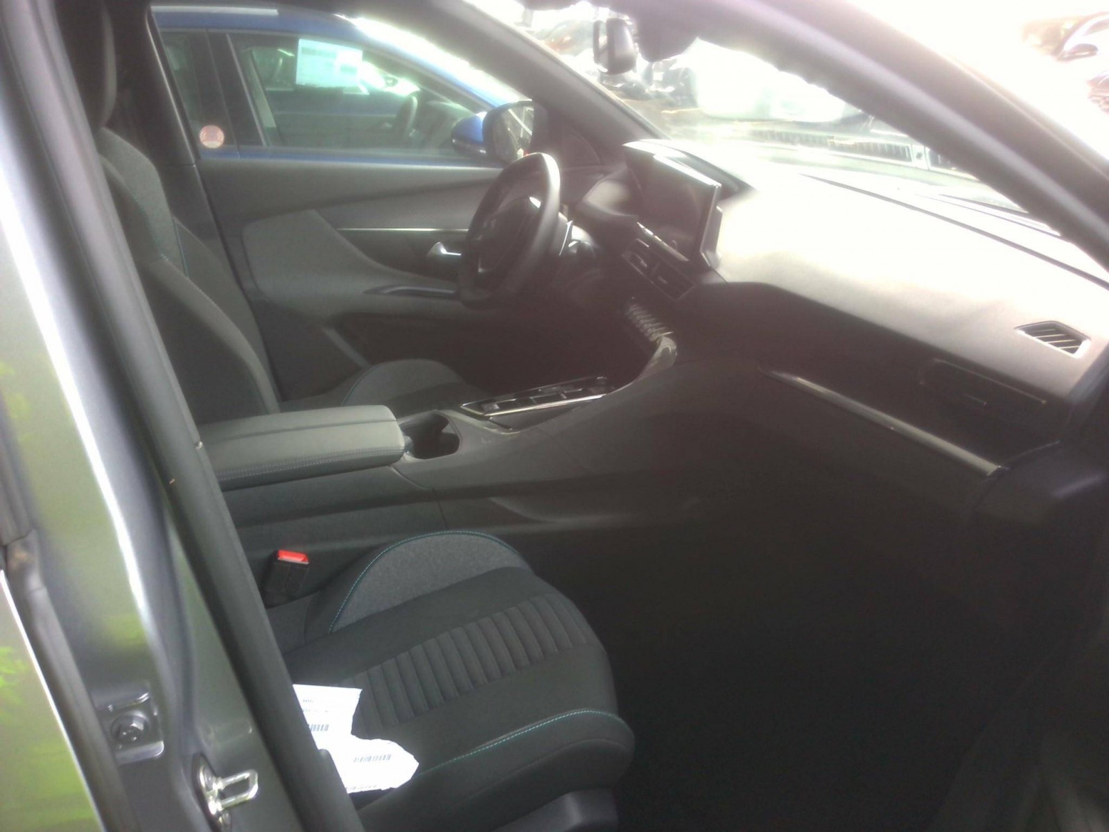 PEUGEOT - 5008 - #200845 - 2