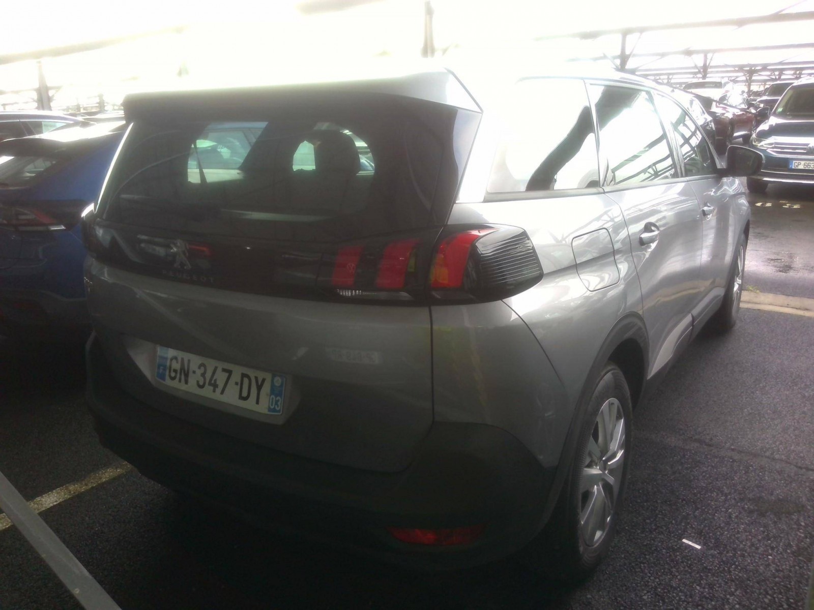 PEUGEOT - 5008 - #200845 - 1