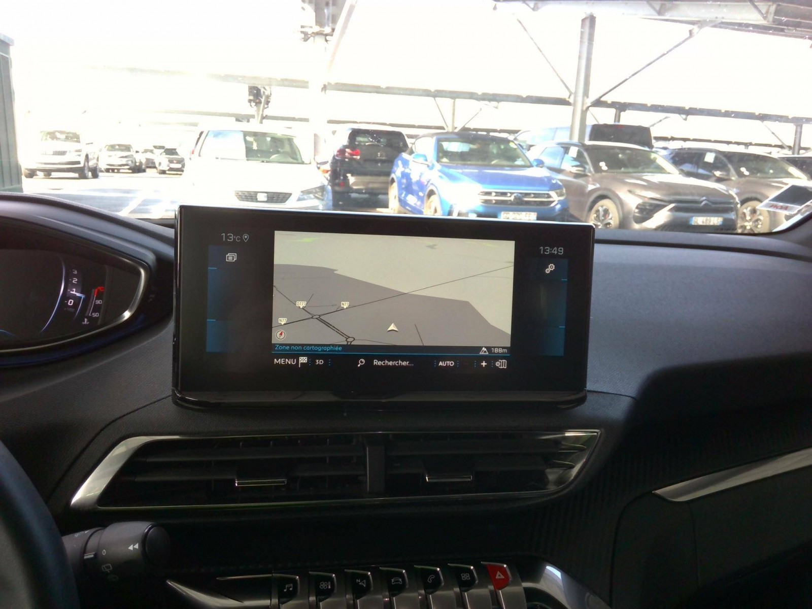 PEUGEOT - 5008 - #200846 - 6