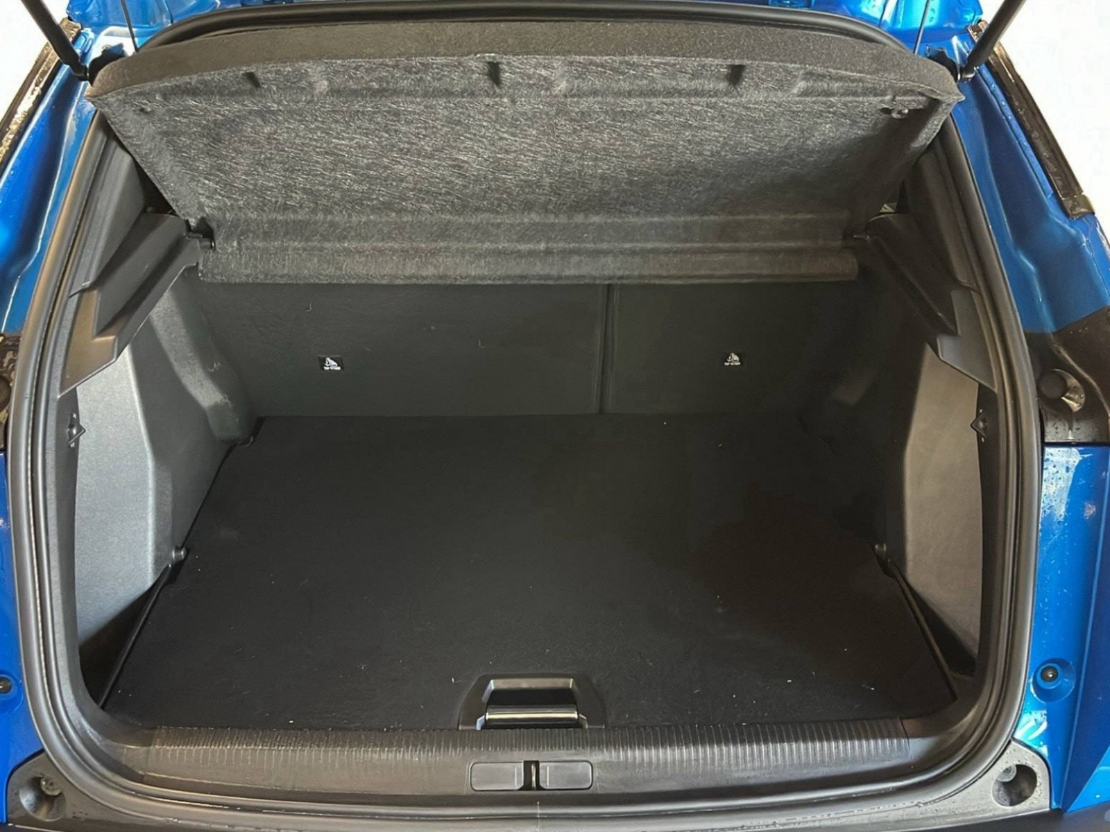 PEUGEOT - 2008 - #333142 - 30