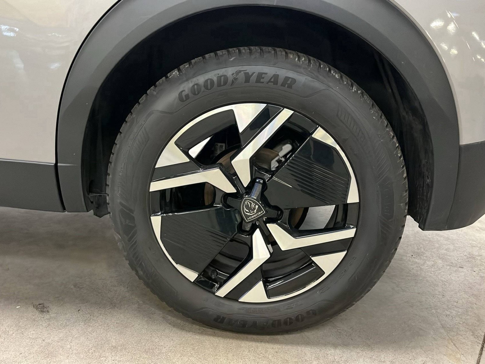 PEUGEOT - 2008 - #337286 - 6