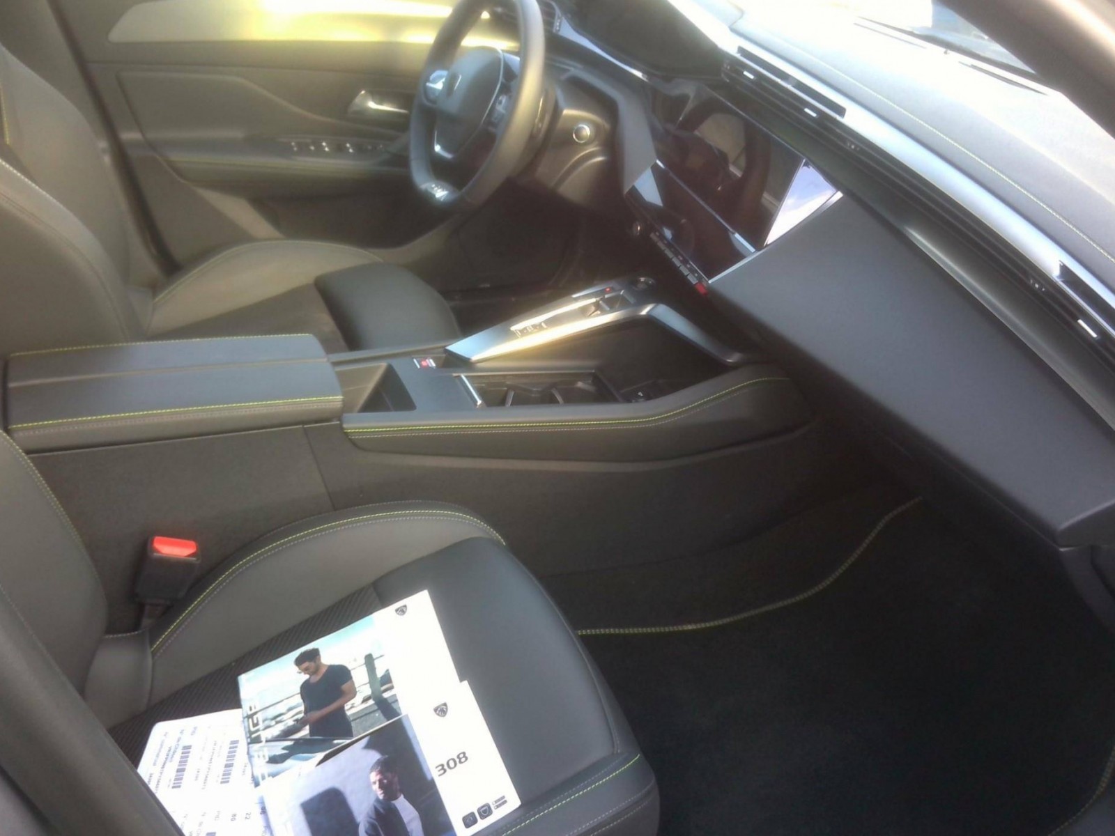 PEUGEOT - 308 - #201320 - 6