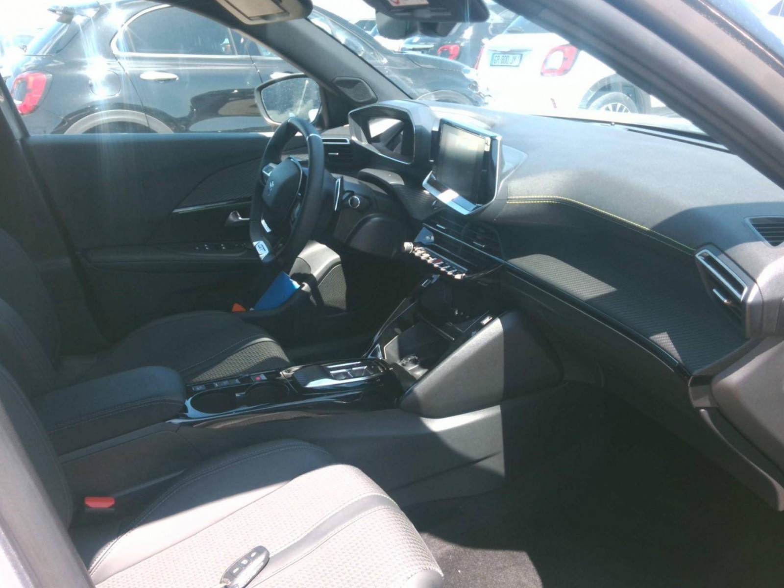 PEUGEOT - 2008 - #201323 - 6