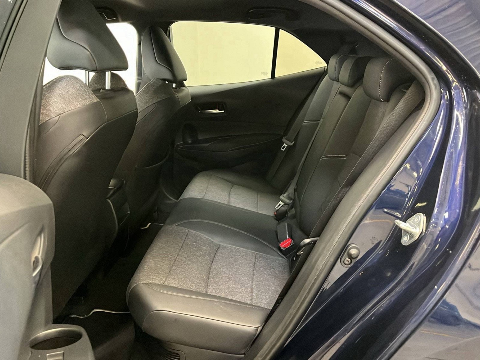 TOYOTA - COROLLA HYBRIDE - #372831 - 8