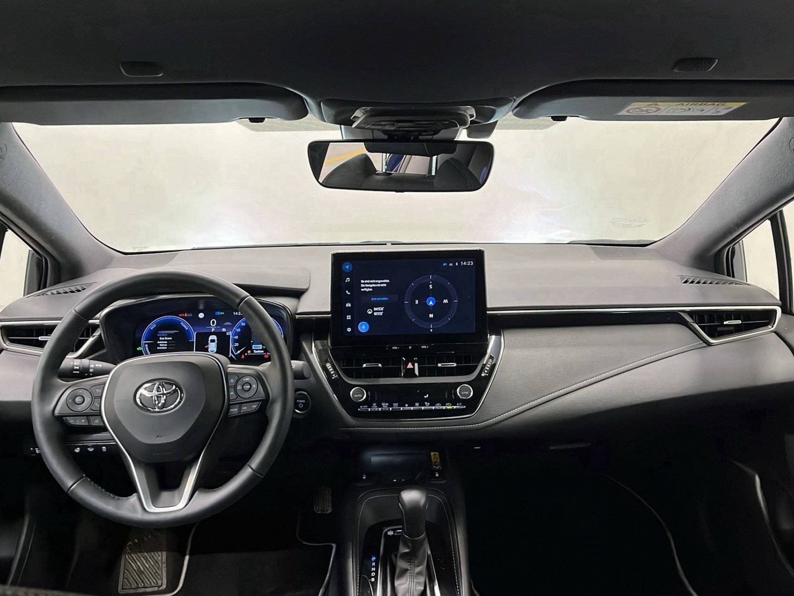 TOYOTA - COROLLA HYBRIDE - #372831 - 9
