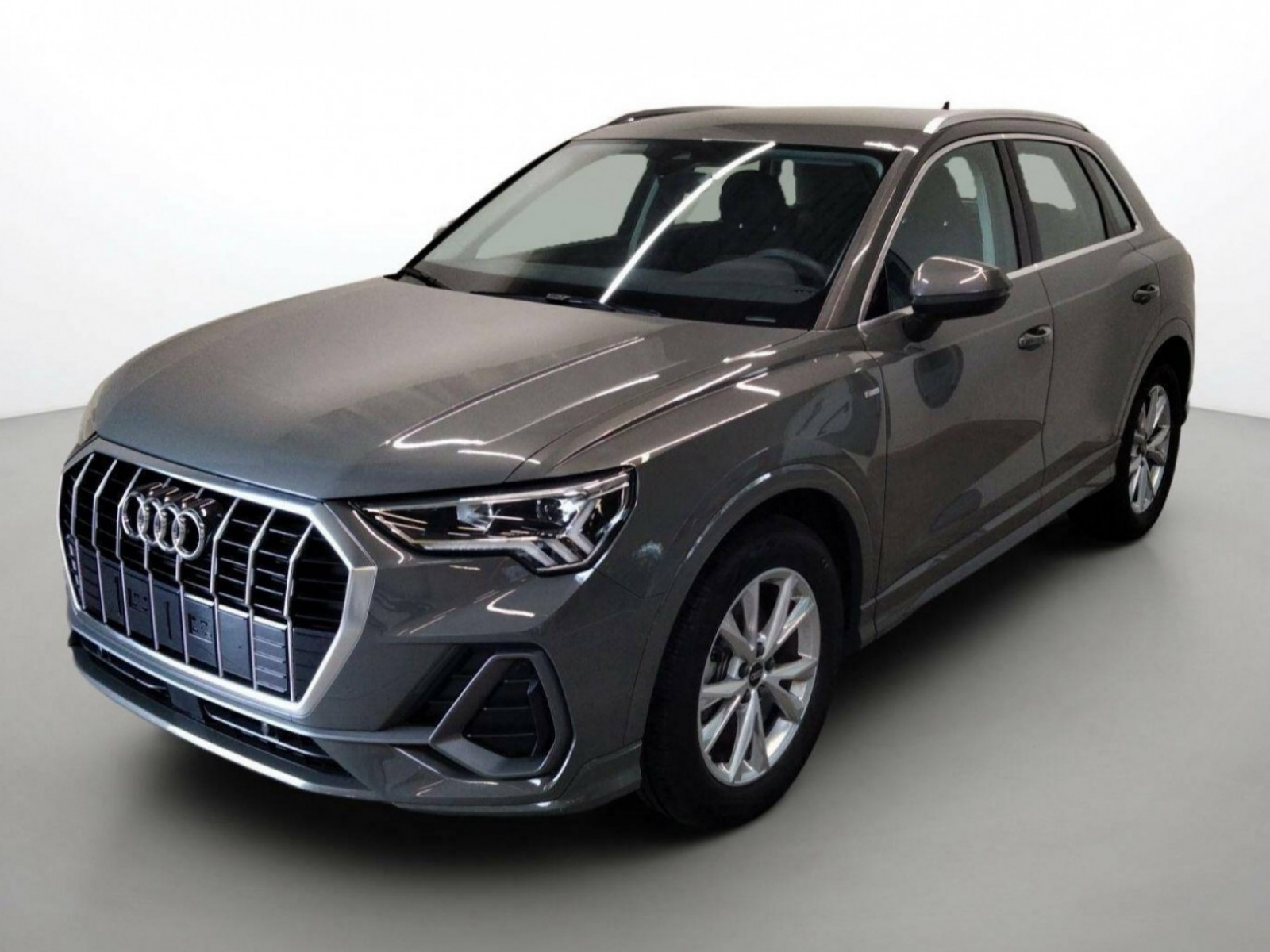 AUDI - Q3 - #198620 - 16
