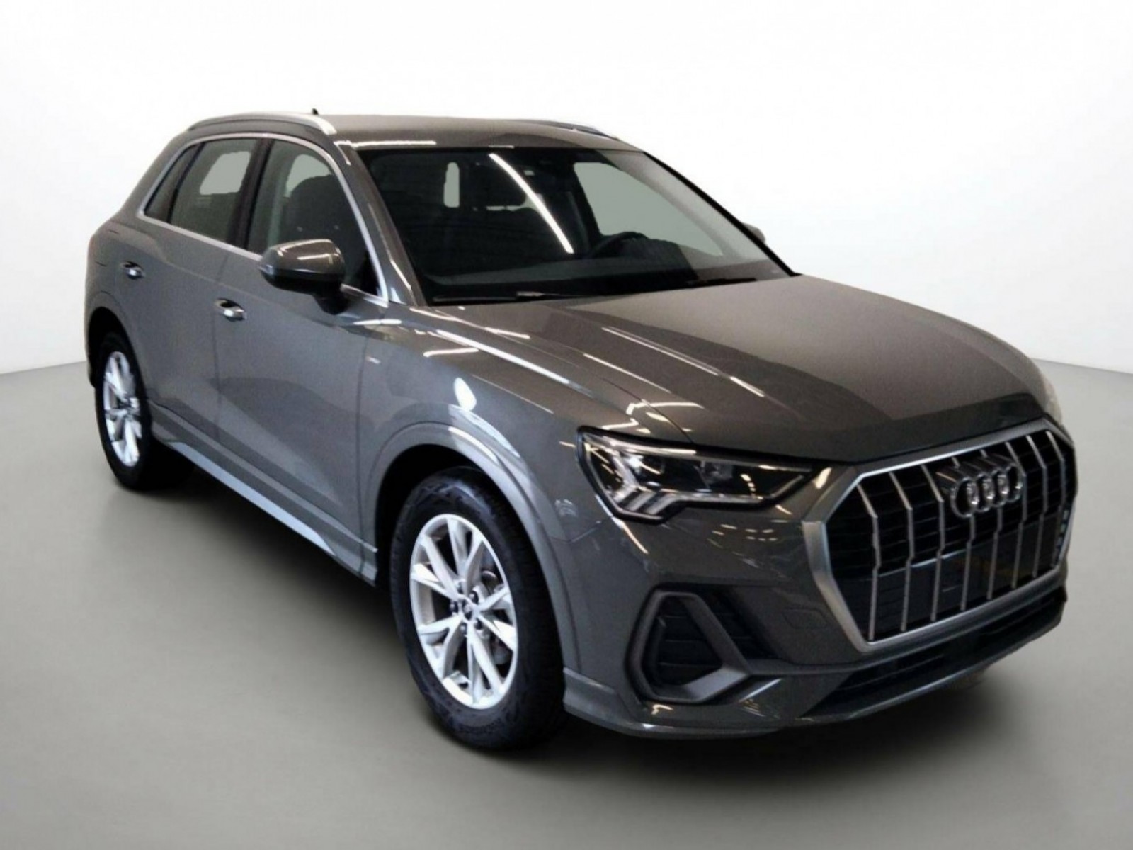 AUDI - Q3 - #198620 - 17