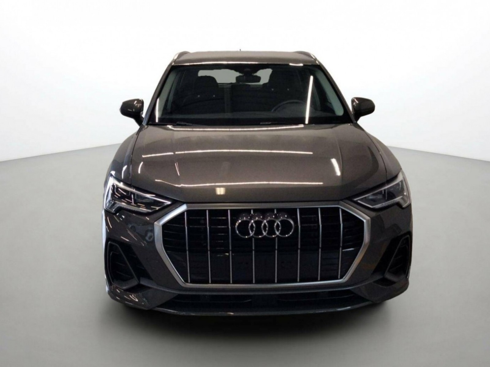 AUDI - Q3 - #198620 - 20