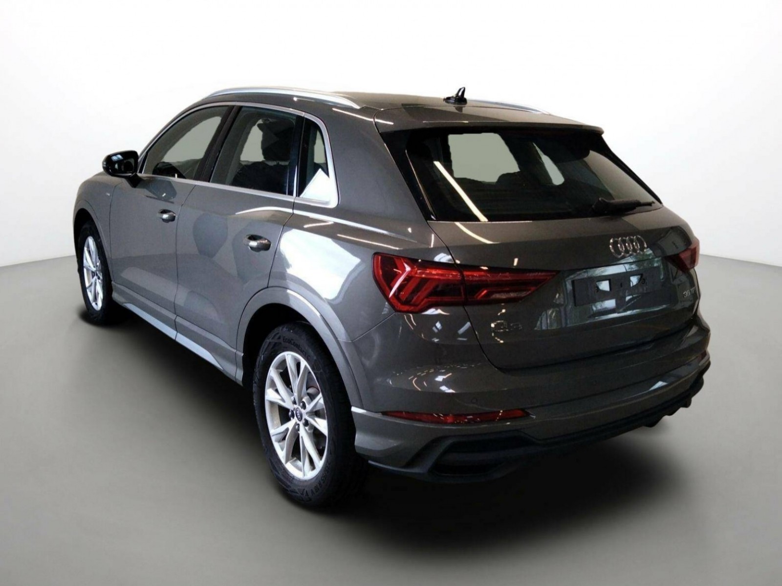 AUDI - Q3 - #198622 - 18