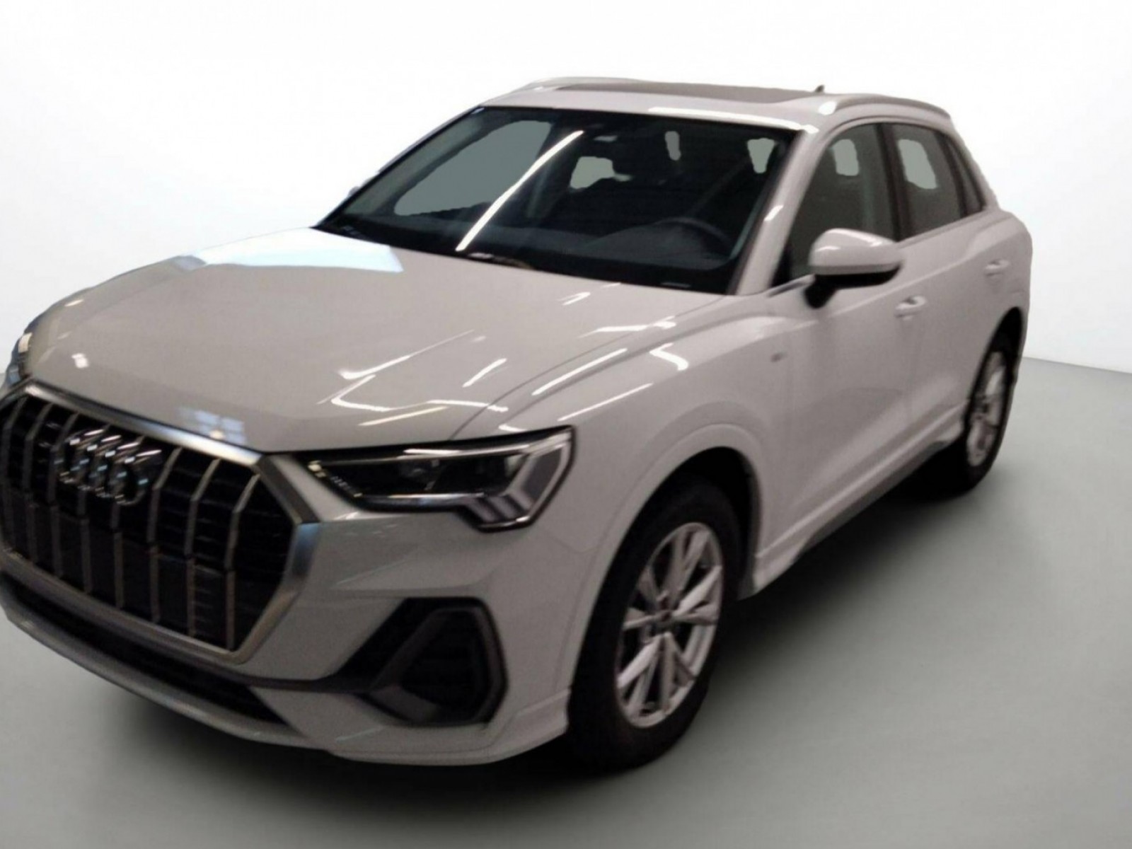 AUDI - Q3 - #198626 - 17