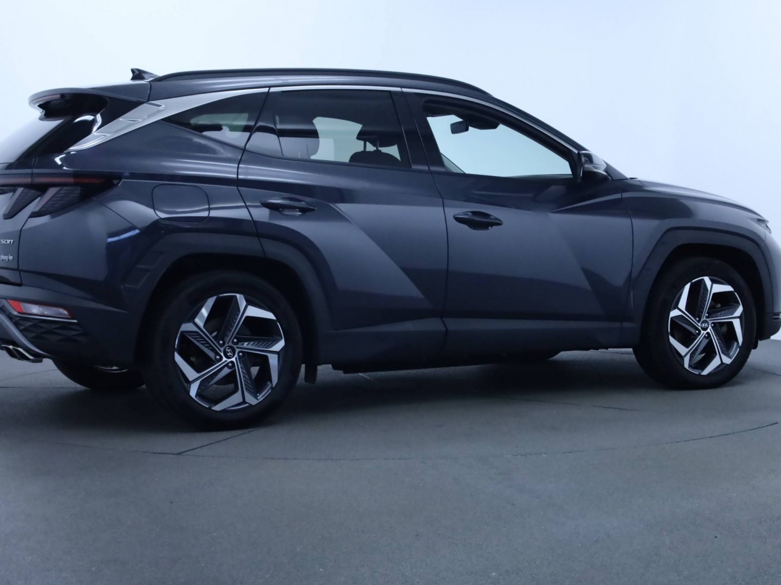 HYUNDAI - TUCSON - #201626 - 16