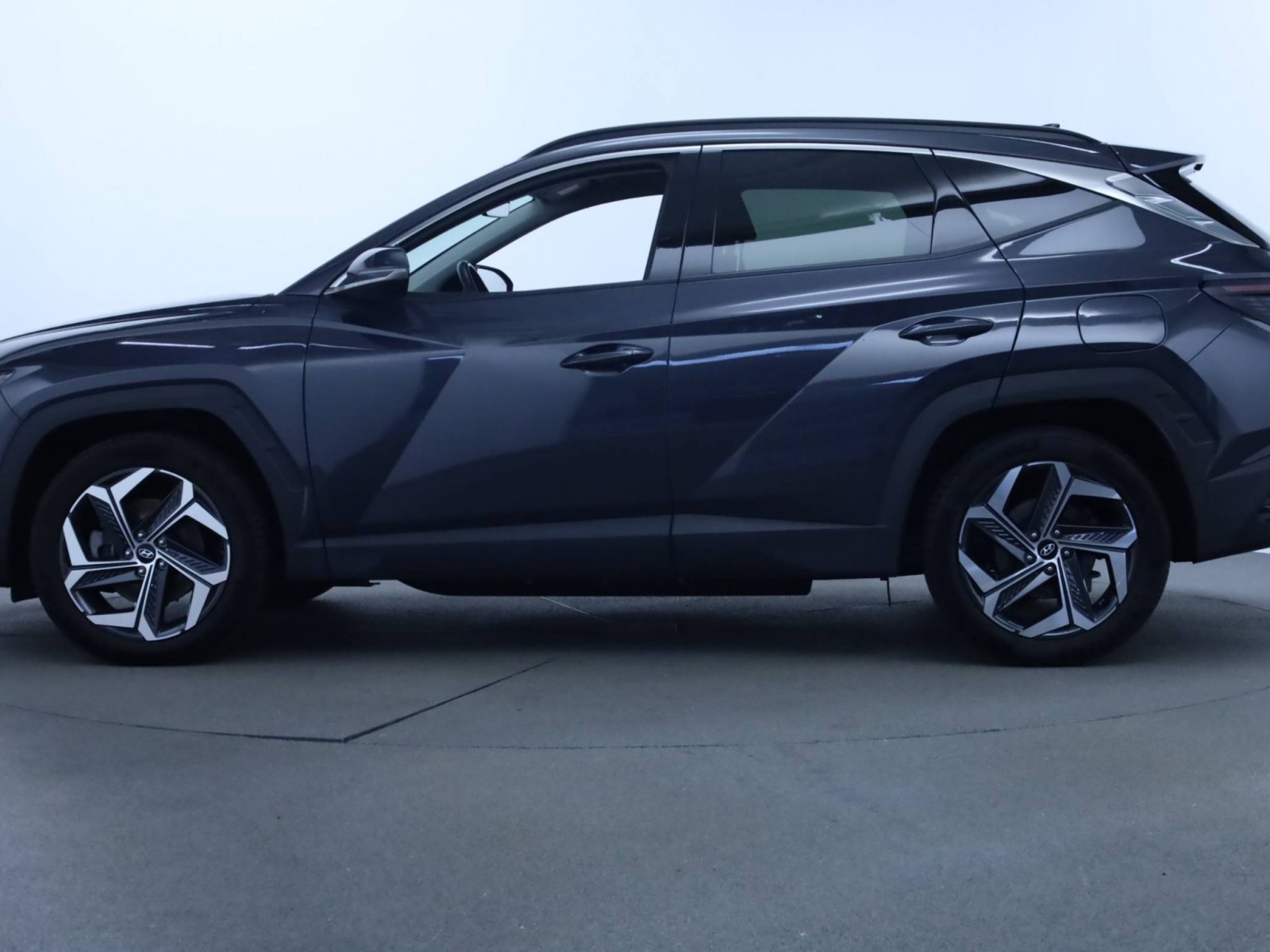 HYUNDAI - TUCSON - #201626 - 19