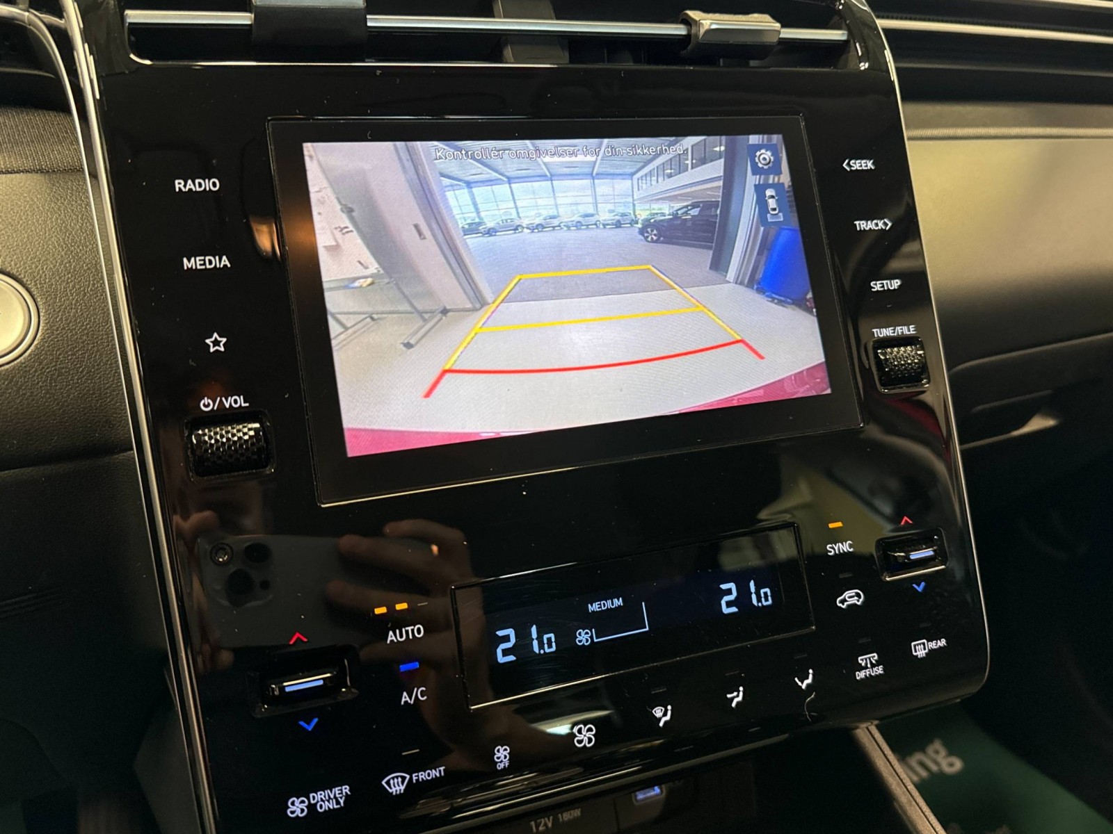 HYUNDAI - TUCSON - #201627 - 25